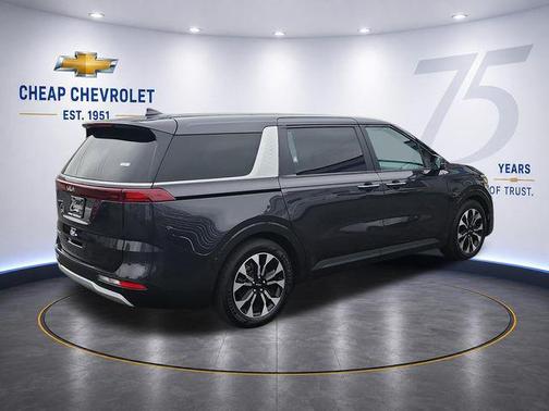 Pantera Metal 2022 Kia Carnival EX