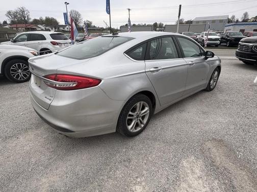 2018 Ford Fusion Hybrid SE