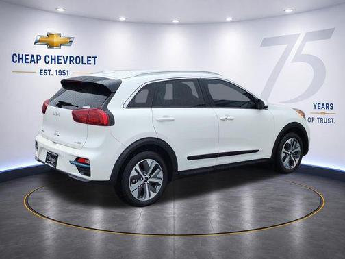 Snow White Pearl 2022 Kia Niro EV EX Premium