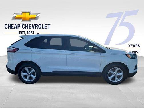 Oxford White 2019 Ford Edge SE