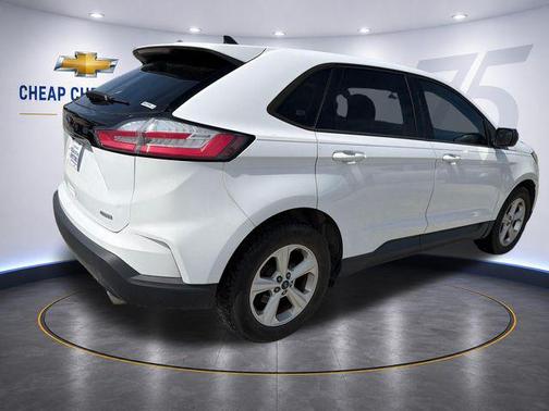 Oxford White 2019 Ford Edge SE