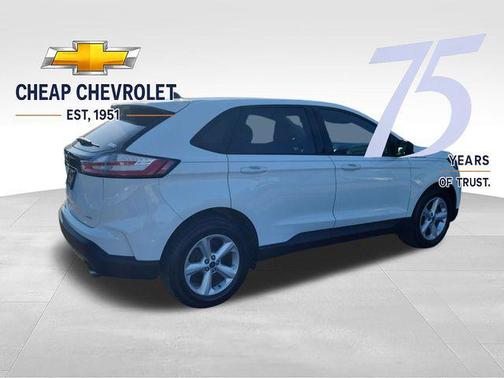 Oxford White 2019 Ford Edge SE