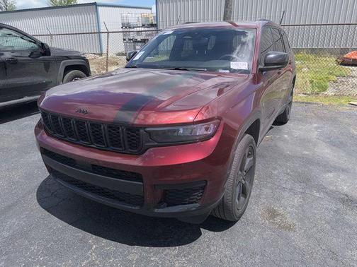 Velvet Red Pearlcoat 2023 Jeep Grand Cherokee L Altitude