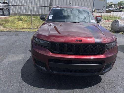 Velvet Red Pearlcoat 2023 Jeep Grand Cherokee L Altitude