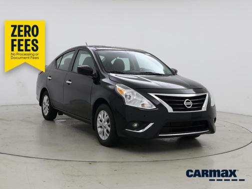 Black 2018 Nissan Versa SV