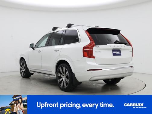 White 2022 Volvo XC90 T6 Inscription