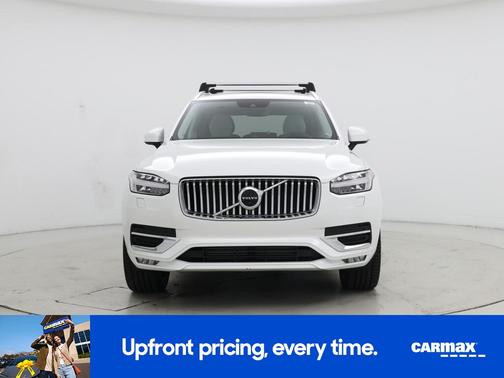 White 2022 Volvo XC90 T6 Inscription
