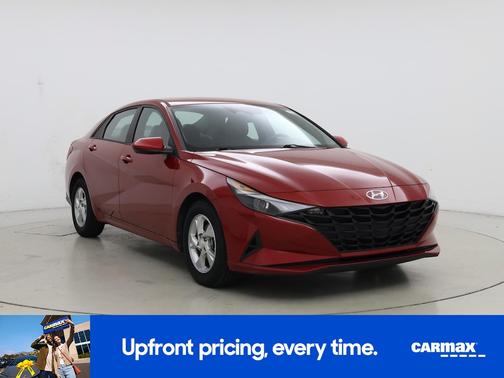 2023 Hyundai ELANTRA SE
