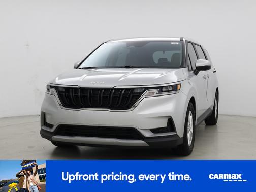 2023 Kia Carnival LX