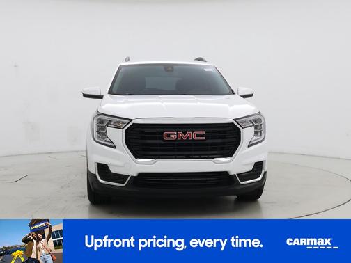 White 2022 GMC Terrain SLE