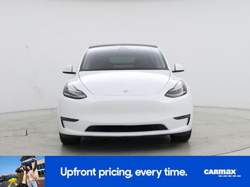 White 2023 Tesla Model Y Long Range