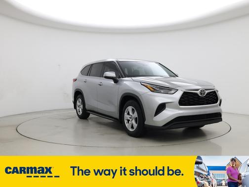 2022 Toyota Highlander L
