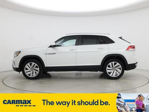 2022 Volkswagen Atlas Cross Sport SE w/Tech