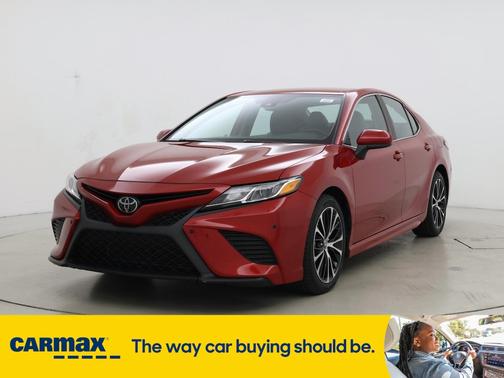 2019 Toyota Camry SE
