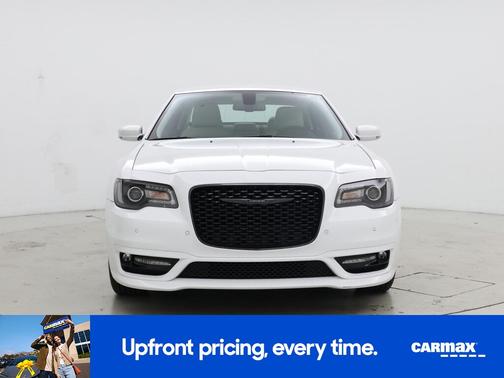 White 2022 Chrysler 300 Touring L