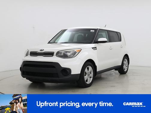 White 2018 Kia Soul