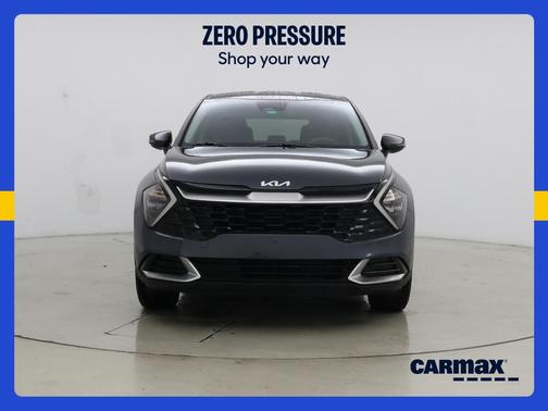 Gray 2023 Kia Sportage EX
