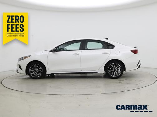 White 2024 Kia Forte GT-Line