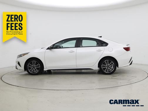 White 2024 Kia Forte GT-Line