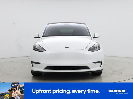 White 2023 Tesla Model Y Long Range