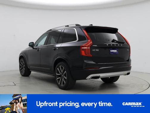 2019 Volvo XC90 T6 Momentum