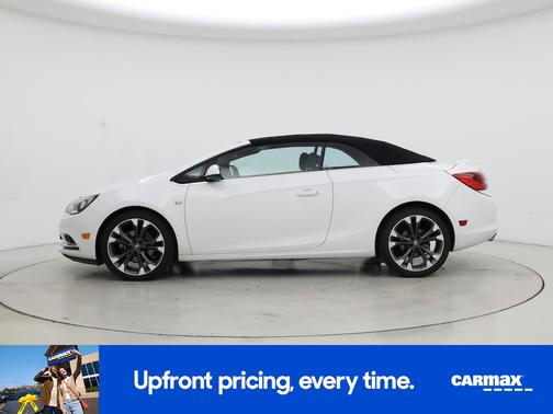 White 2018 Buick Cascada Premium