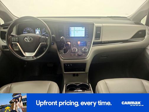 2020 Toyota Sienna XLE Premium