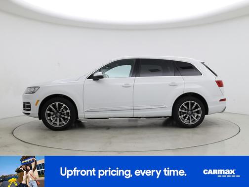 White 2017 Audi Q7 Prestige