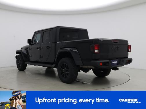 Black 2022 Jeep Gladiator Sport