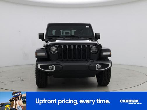 Black 2022 Jeep Gladiator Sport
