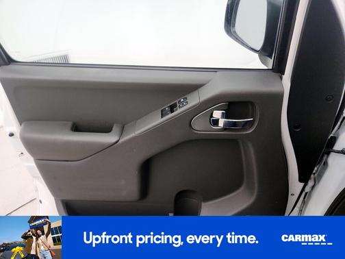 2015 Nissan Frontier Desert Runner