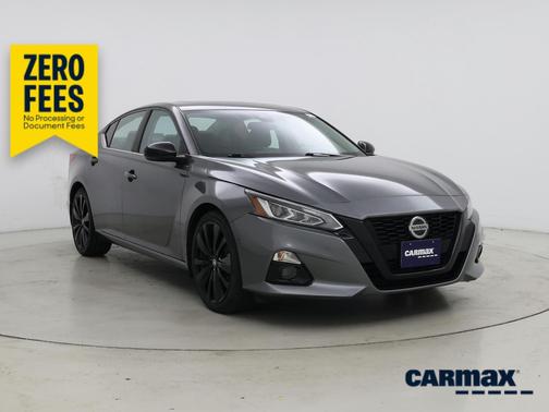 Gray 2022 Nissan Altima SR