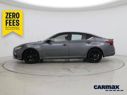 Gray 2022 Nissan Altima SR