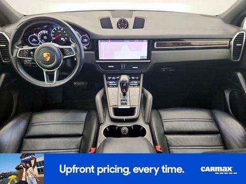 2021 Porsche Cayenne 