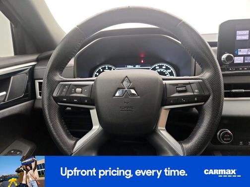 2022 Mitsubishi Outlander Black Edition