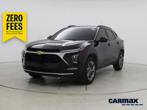 Black 2025 Chevrolet Trax LT