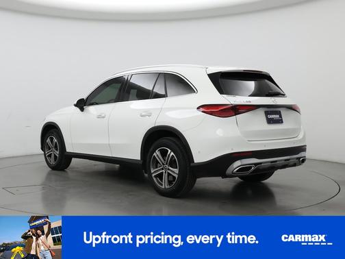 2025 Mercedes-Benz GLC 300 