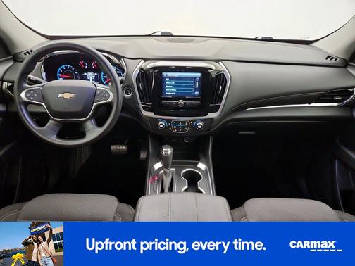 White 2019 Chevrolet Traverse LS