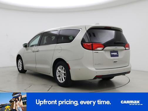 2020 Chrysler Pacifica Touring