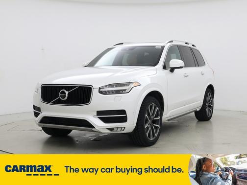 2017 Volvo XC90 T6 Momentum