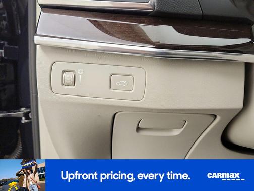 2019 Volvo XC90 T5 Momentum