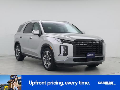 Silver 2023 Hyundai PALISADE Limited