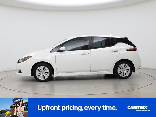 White 2023 Nissan Leaf S