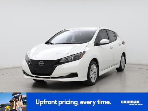 White 2023 Nissan Leaf S