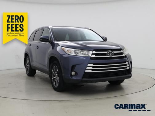 Blue 2019 Toyota Highlander XLE