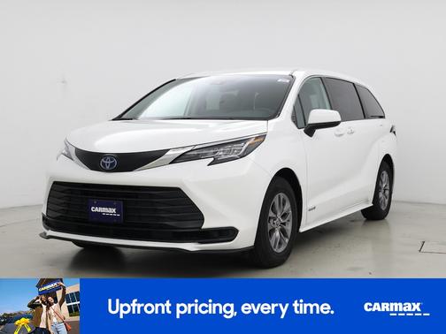 2021 Toyota Sienna LE