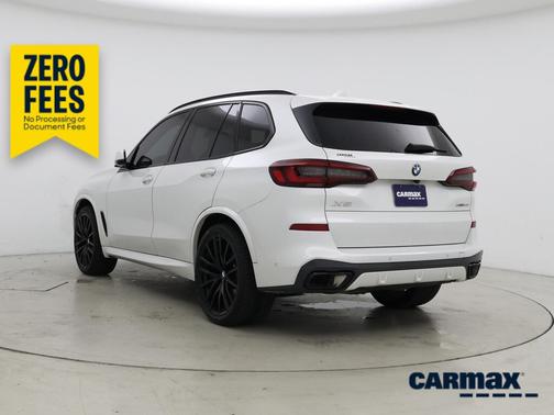 White 2023 BMW X5 sDrive40i