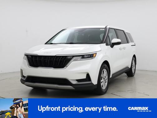 2023 Kia Carnival LX