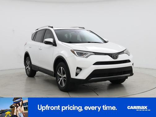 White 2018 Toyota RAV4 XLE