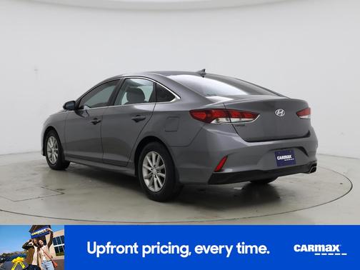 Gray 2019 Hyundai SONATA SE